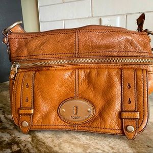 Fossil Tan Leather Crossbody Purse